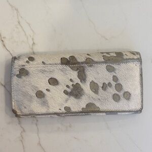 Satchel Elizabeth wallet